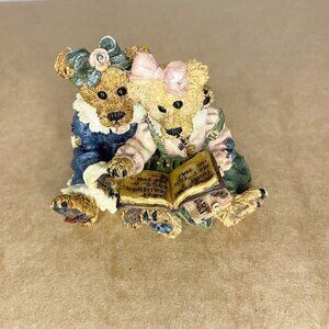 Boyd's Bears and Friends Bailey and Becky The Diary Figurine Style # 228304